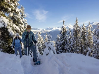 Camminata con le ciaspole e fondue saporita