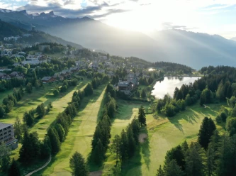 Why play the Jack Nicklaus Course during a golf stay in Crans-Montana