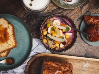 Breakfast by Franck Reynaud