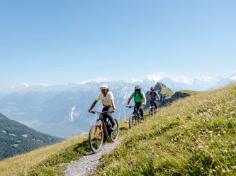 BikeVS.ch Guiding & Teaching