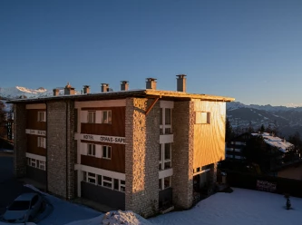 H�tel Historique | Chez Elsy - Crans-Sapins