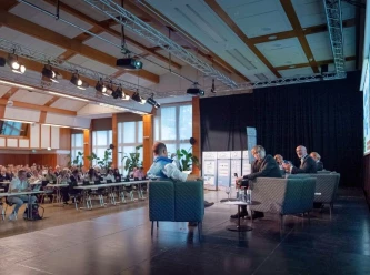 Why hold a congress in the mountains?