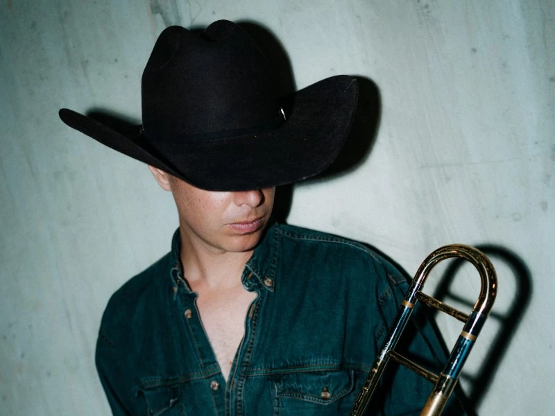 Loop Cowboy Vertical 3_800x600