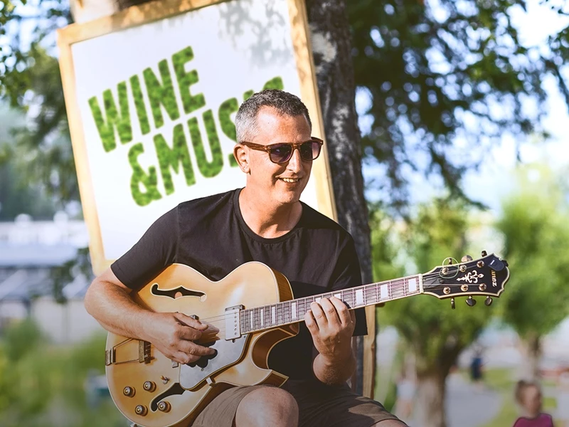 Wine-and-Music_Panneau_Crans-Montana