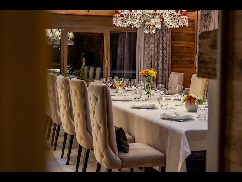 Salle &agrave; Manger, Chalet Un, Ultima Crans-Montana