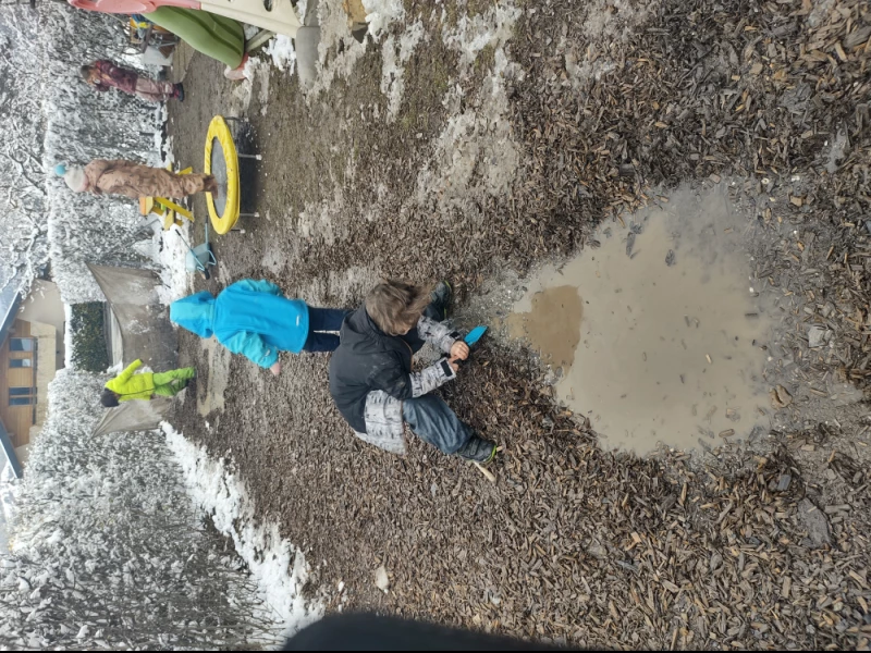 Explorer dans la neige 