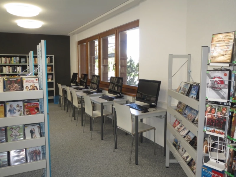 Biblioth&egrave;que espace informatique