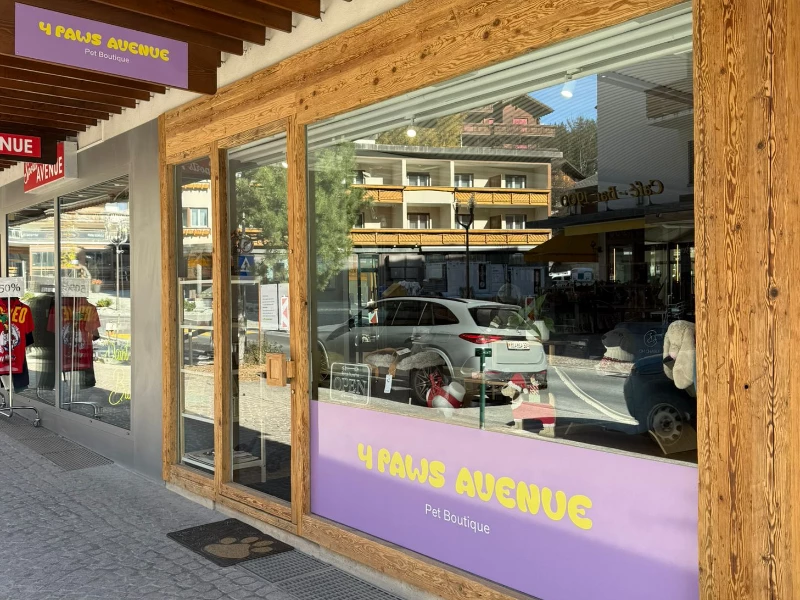 4 Paws Avenue Pet Boutique