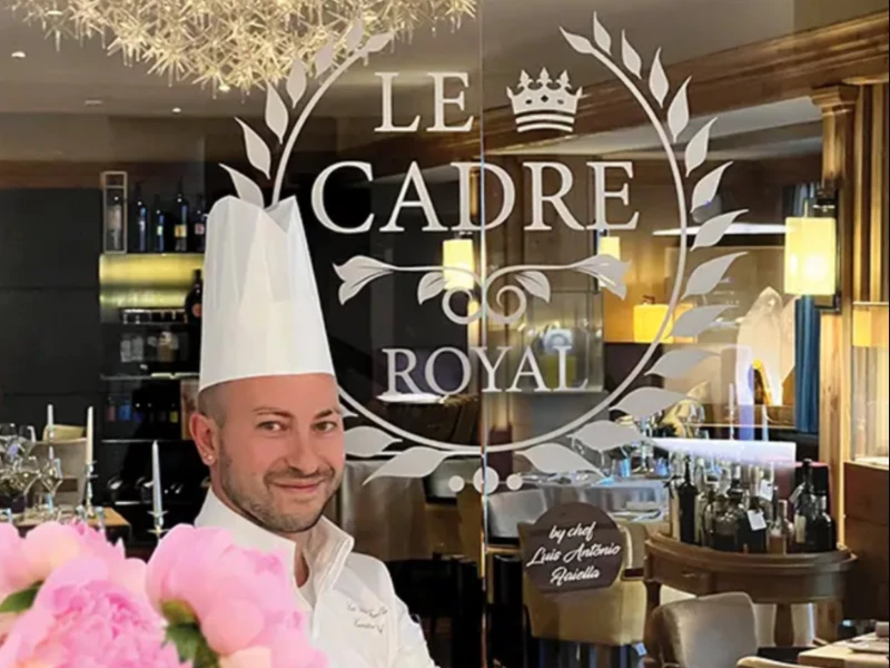 Le Cadre Royal
